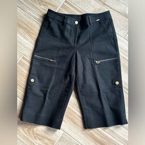 St. John Womens Knee Length Zipper Front Cargos  Black  Yellow Label SZ 2